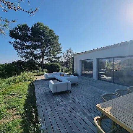 Mas Au Bord De L'etang *